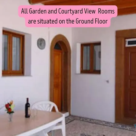 Koki Hotel apartamentowy Líndos